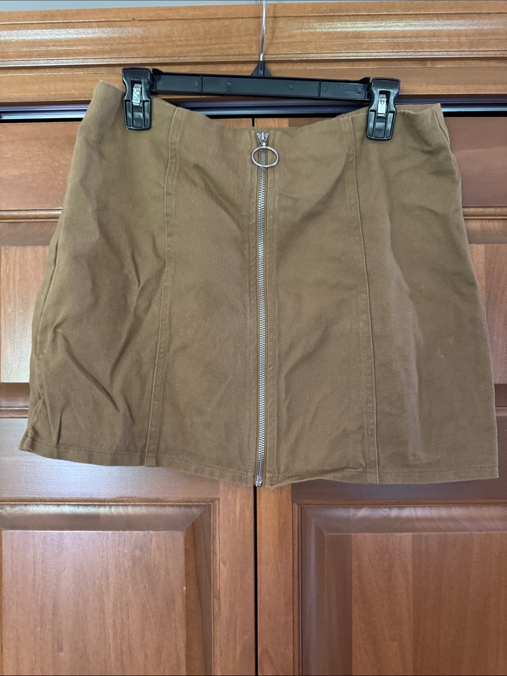 Chloe & Katie Tan Front-Zip Mini Skirt